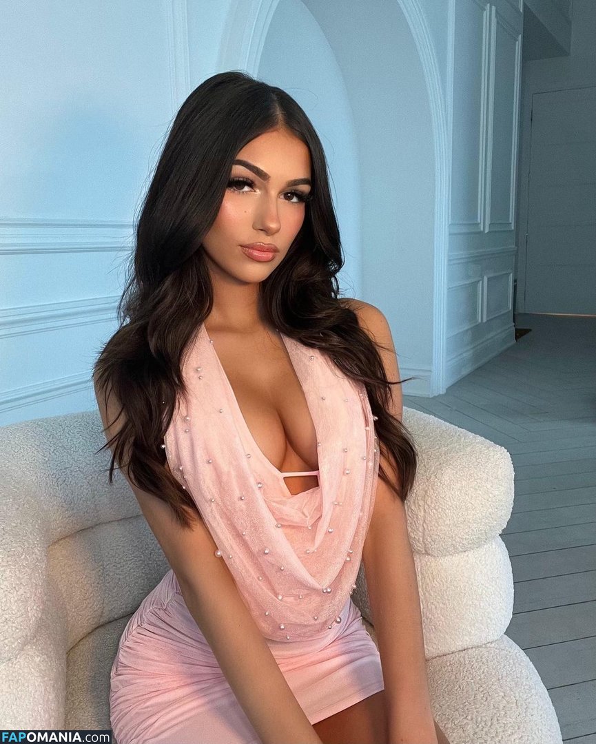 Julia Merekoulias / juliakul_official / juliamerekoulias Nudo OnlyFans  Foto trapelata #39
