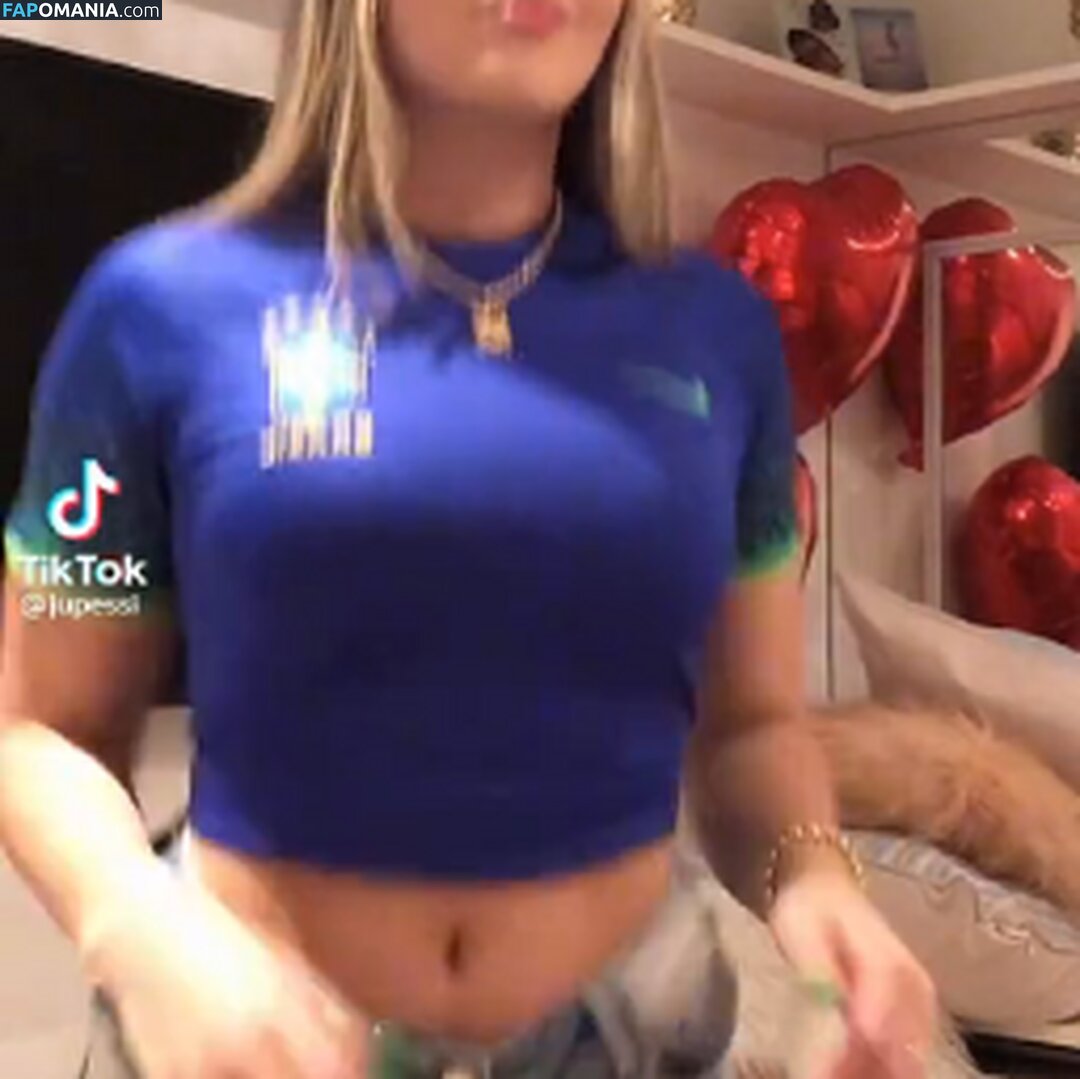Julia Pessi / ju_dogolf Nudo OnlyFans  Foto trapelata #4