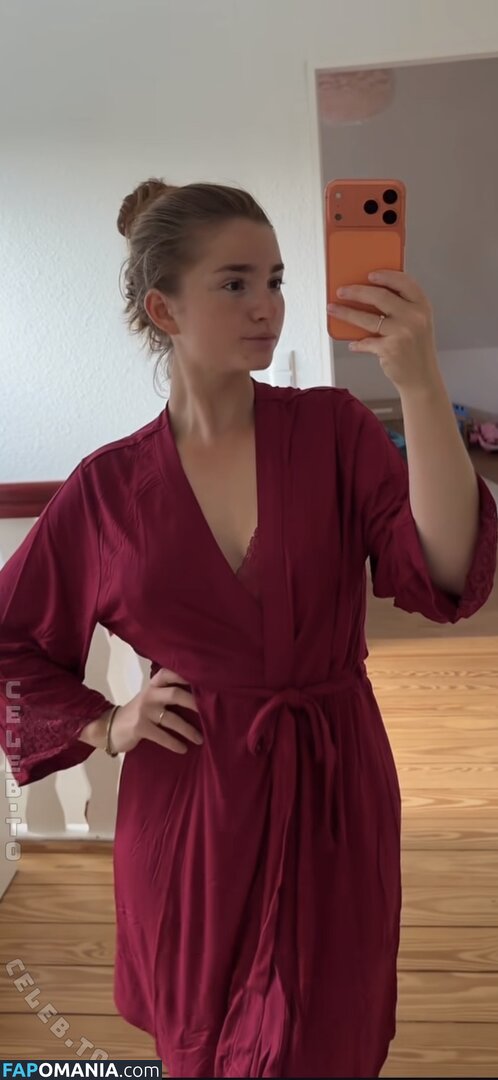Julia Schulze / Julita_fit / julia.thiele_family Nudo OnlyFans  Foto trapelata #8