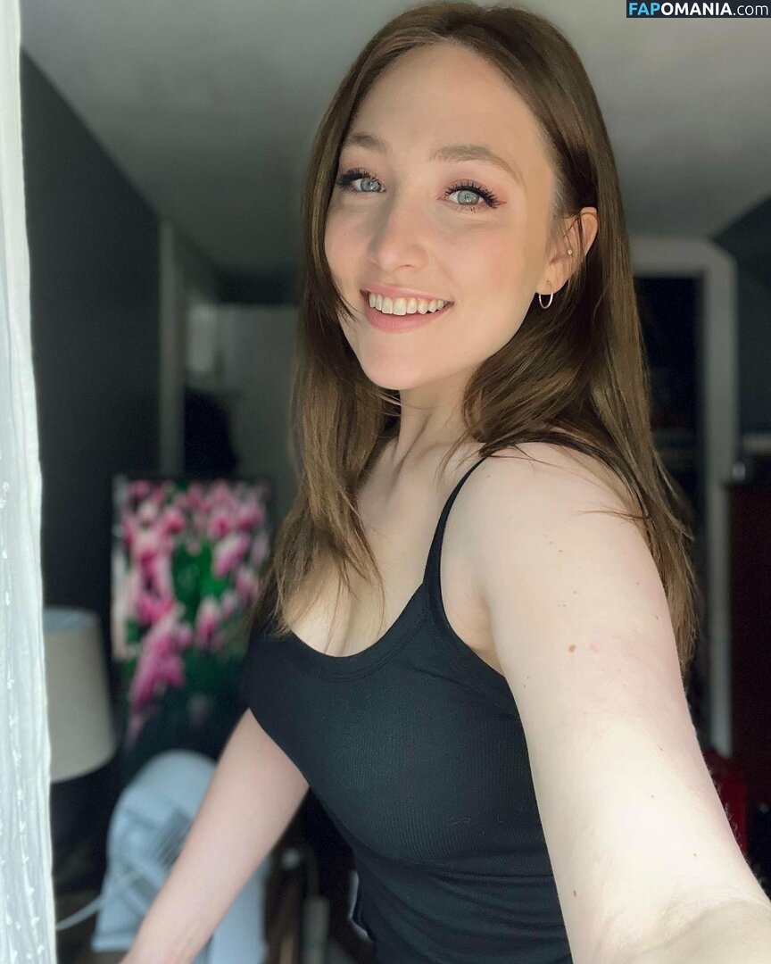 julia_tv / juliatvgames Nudo OnlyFans  Foto trapelata #6