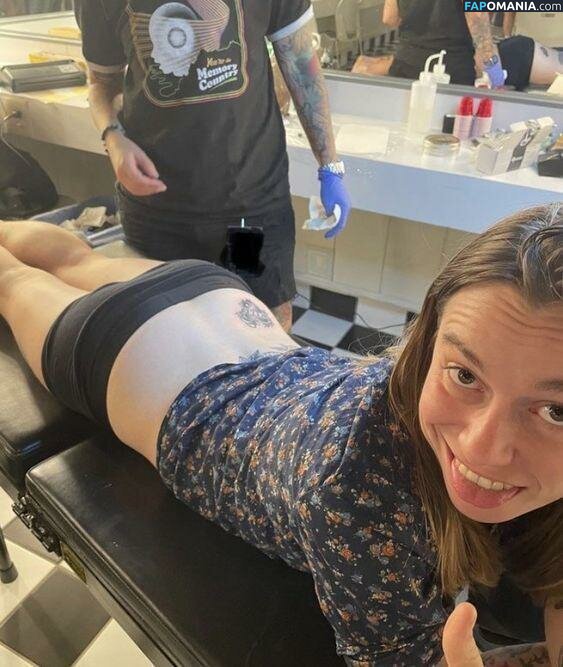Julien Baker / julienrbaker Nudo OnlyFans  Foto trapelata #7