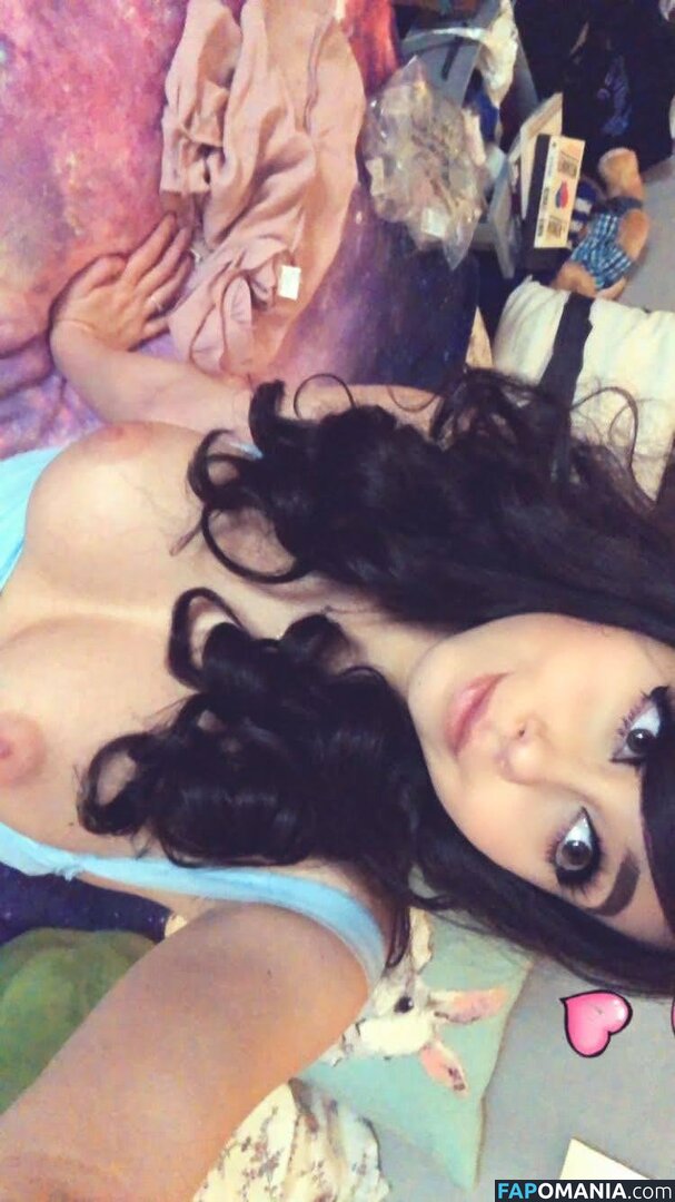 June Nicole Lapine / https: / shoe0nhead Nudo OnlyFans  Foto trapelata #6