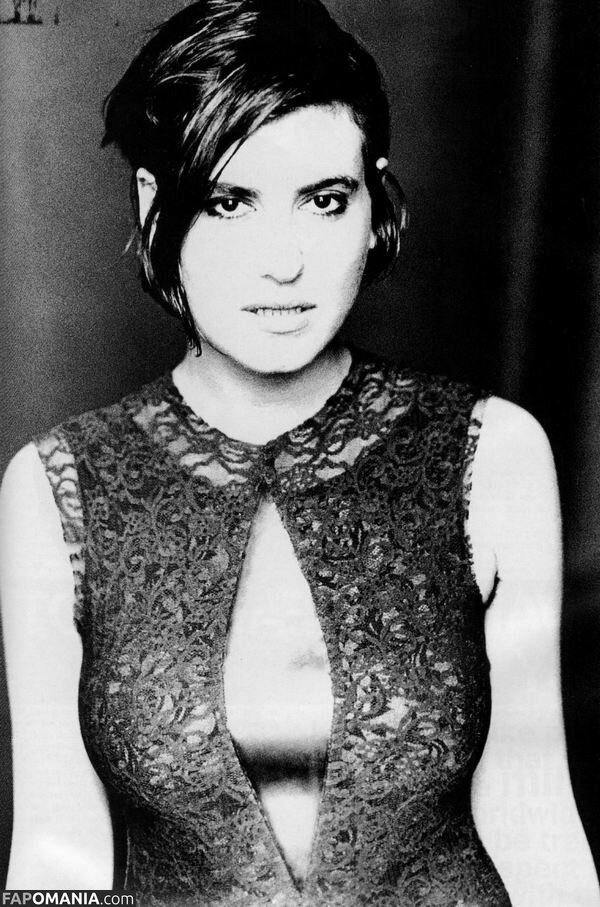 Justine Frischmann Nudo OnlyFans  Foto trapelata #1