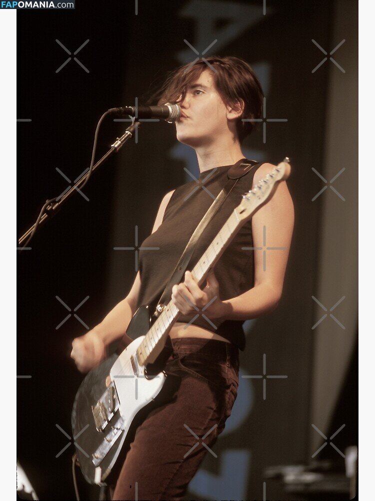 Justine Frischmann Nudo OnlyFans  Foto trapelata #4