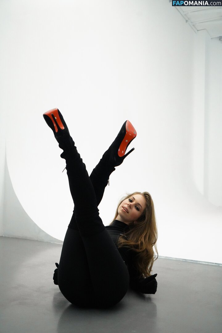 K8lyn / Kitty Kat / fairyk8lyn / godsbiggestfear / k8lyn096 Nudo OnlyFans  Foto trapelata #1