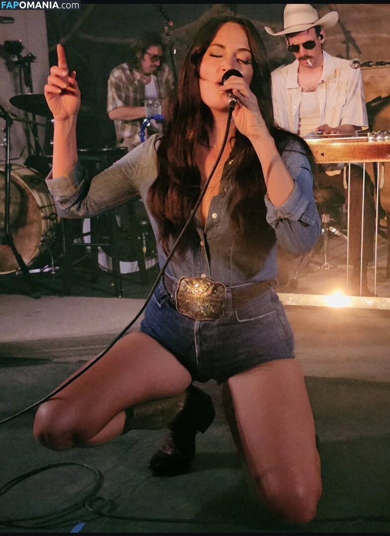Kacey Musgraves / heavenlyyhazel / spaceykacey Nudo OnlyFans  Foto trapelata #29
