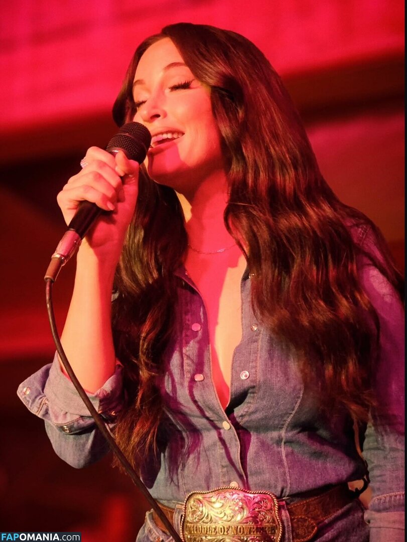 Kacey Musgraves / heavenlyyhazel / spaceykacey Nudo OnlyFans  Foto trapelata #30