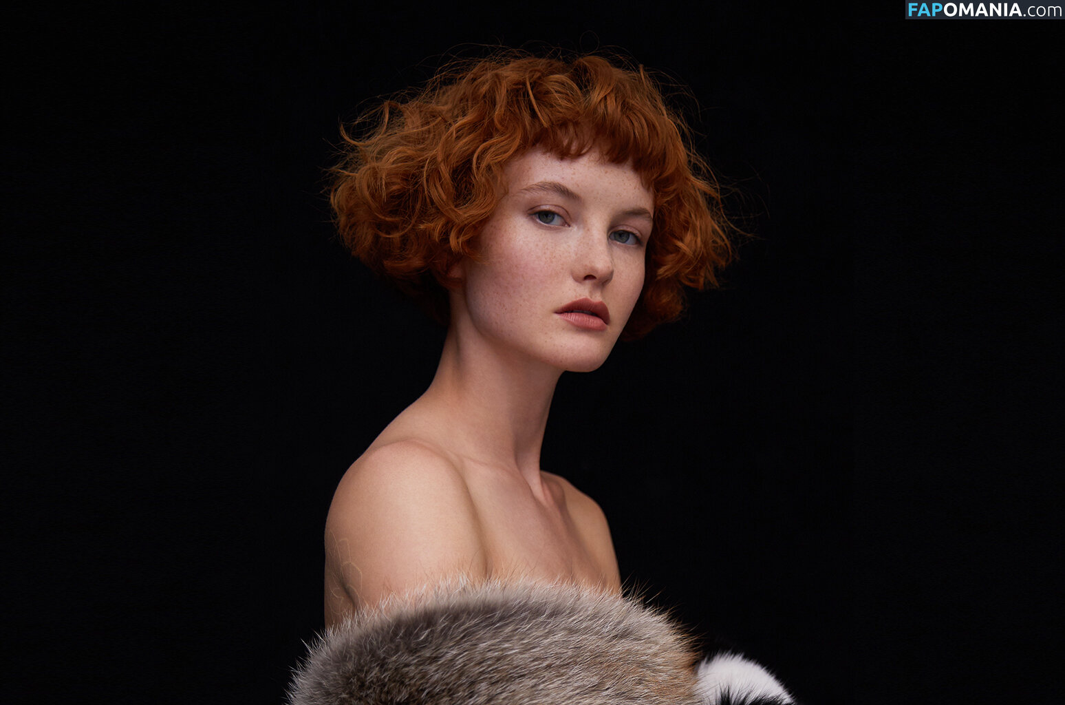 Kacy Hill Nudo OnlyFans  Foto trapelata #17