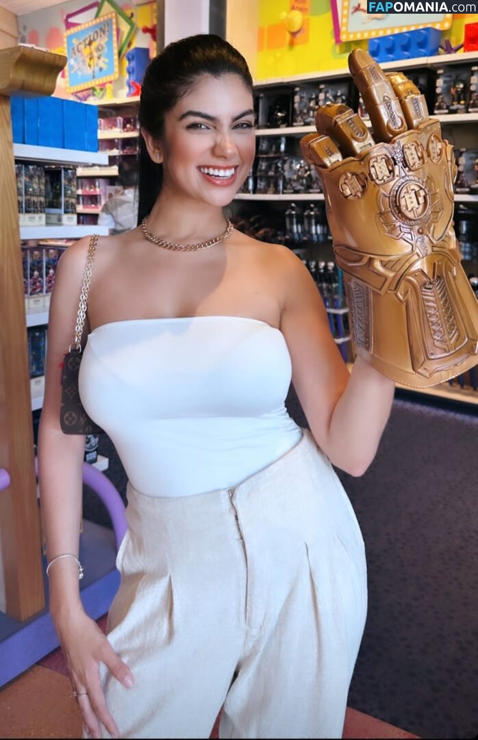 Kami Cosplayer / Kami Ferreira / kamiferreiraoficial / kamilacosplay / kanmi_cos Nudo OnlyFans  Foto trapelata #17