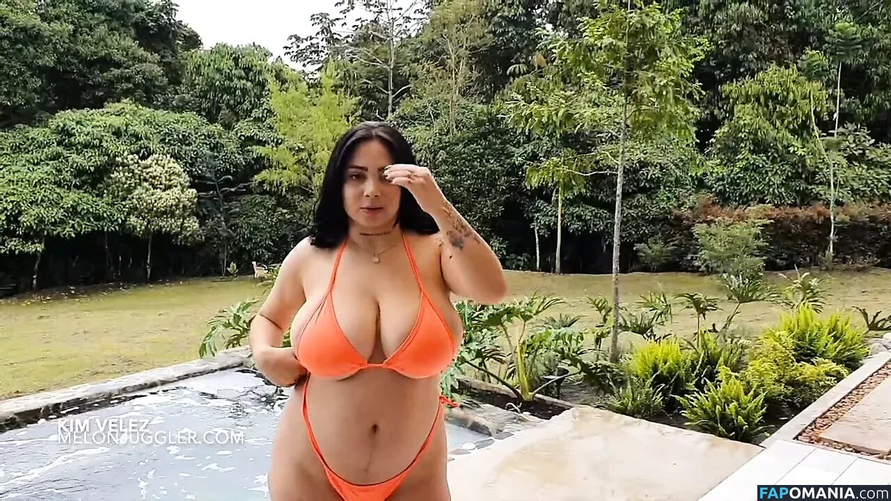 Kamille Velez / kamillevelez / kamilleveleztattoo / kamillevelezzz_ / kimvelezoficial Nudo OnlyFans  Foto trapelata #2