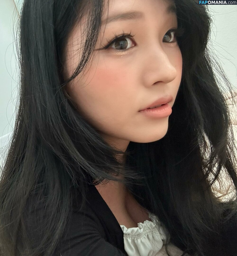 Aikuros / Hyoon / Kang Hee Yoon / floaromaa Nudo OnlyFans  Foto trapelata #115