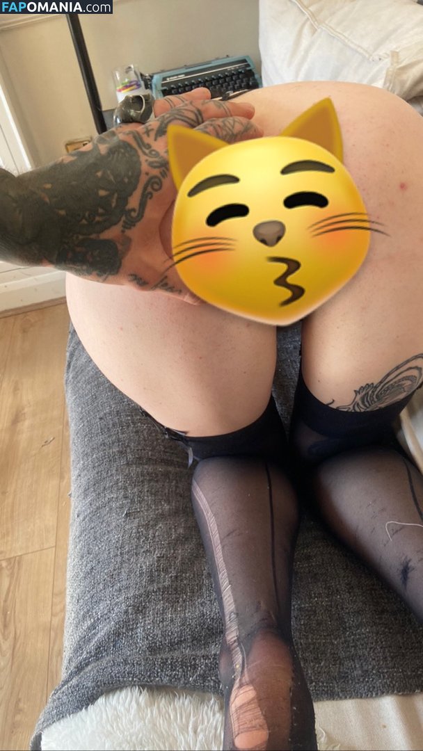 Kara Moon / karamoondesign Nudo OnlyFans  Foto trapelata #2