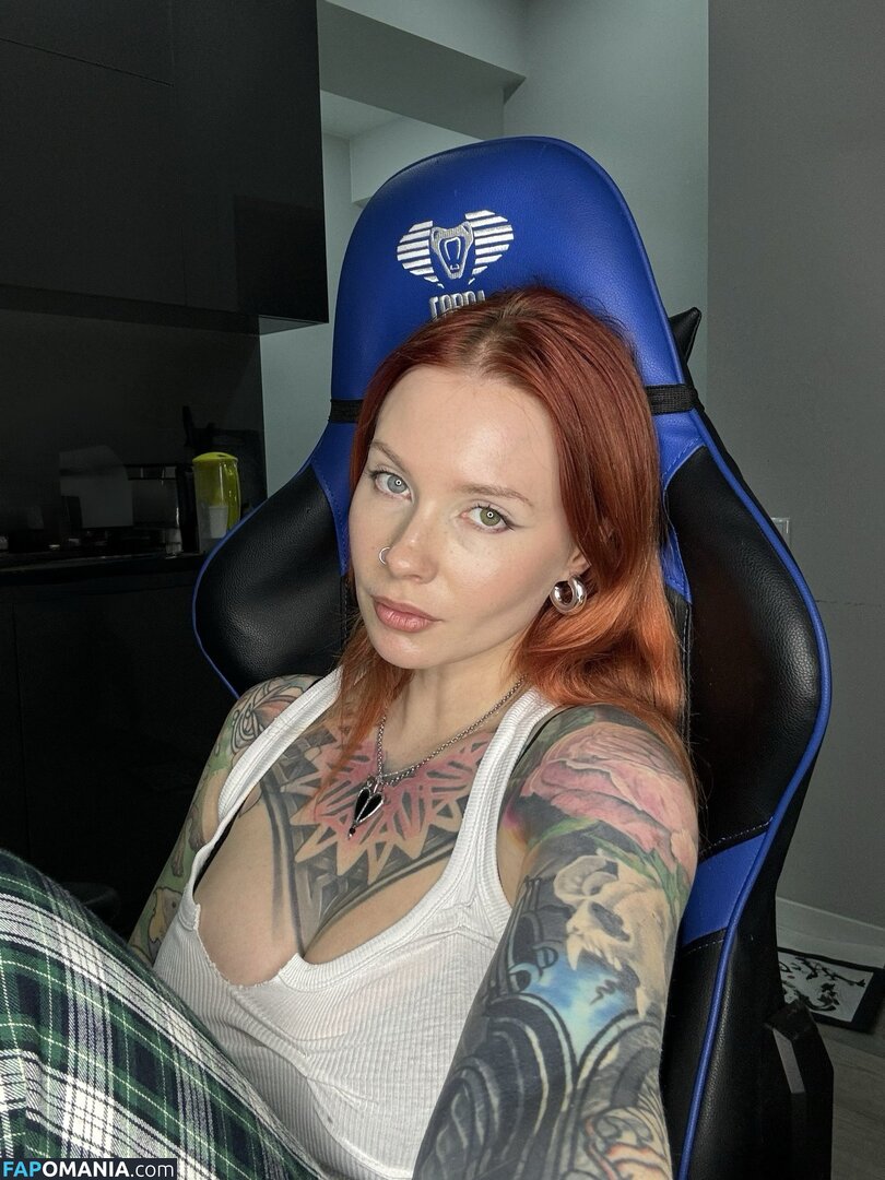 Karina Kherman / NebelaiaK / kher.man Nudo OnlyFans  Foto trapelata #6