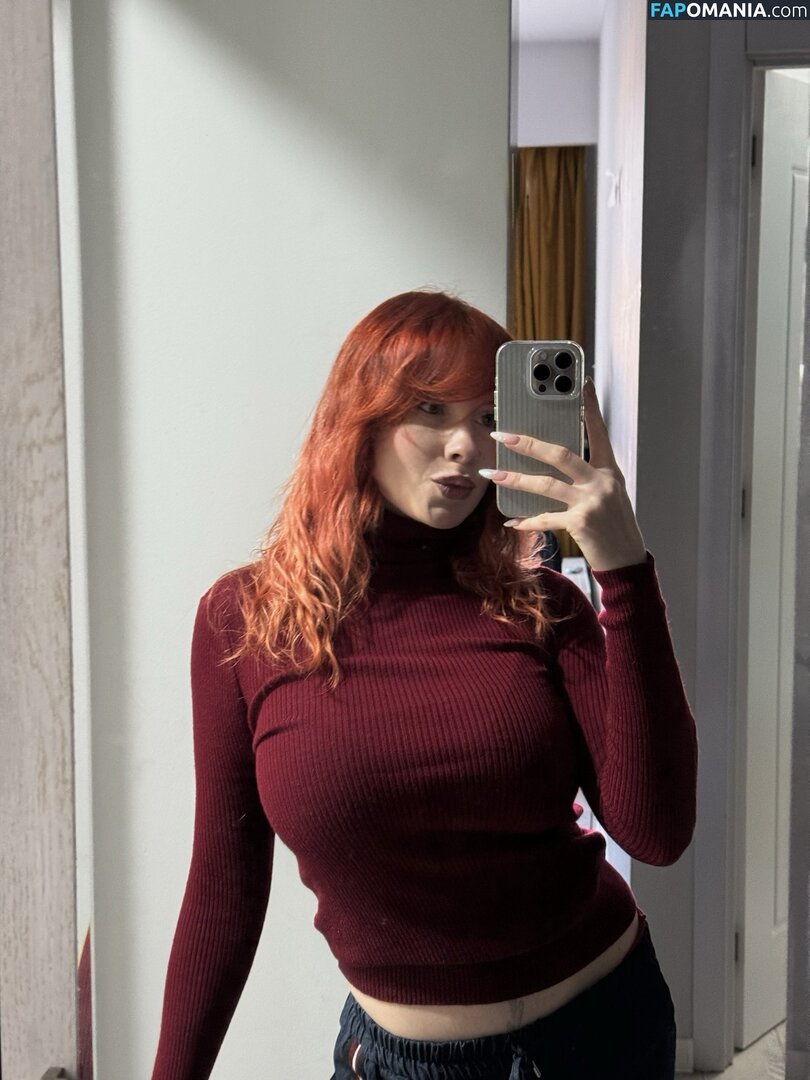 Karina Kherman / NebelaiaK / kher.man Nudo OnlyFans  Foto trapelata #15