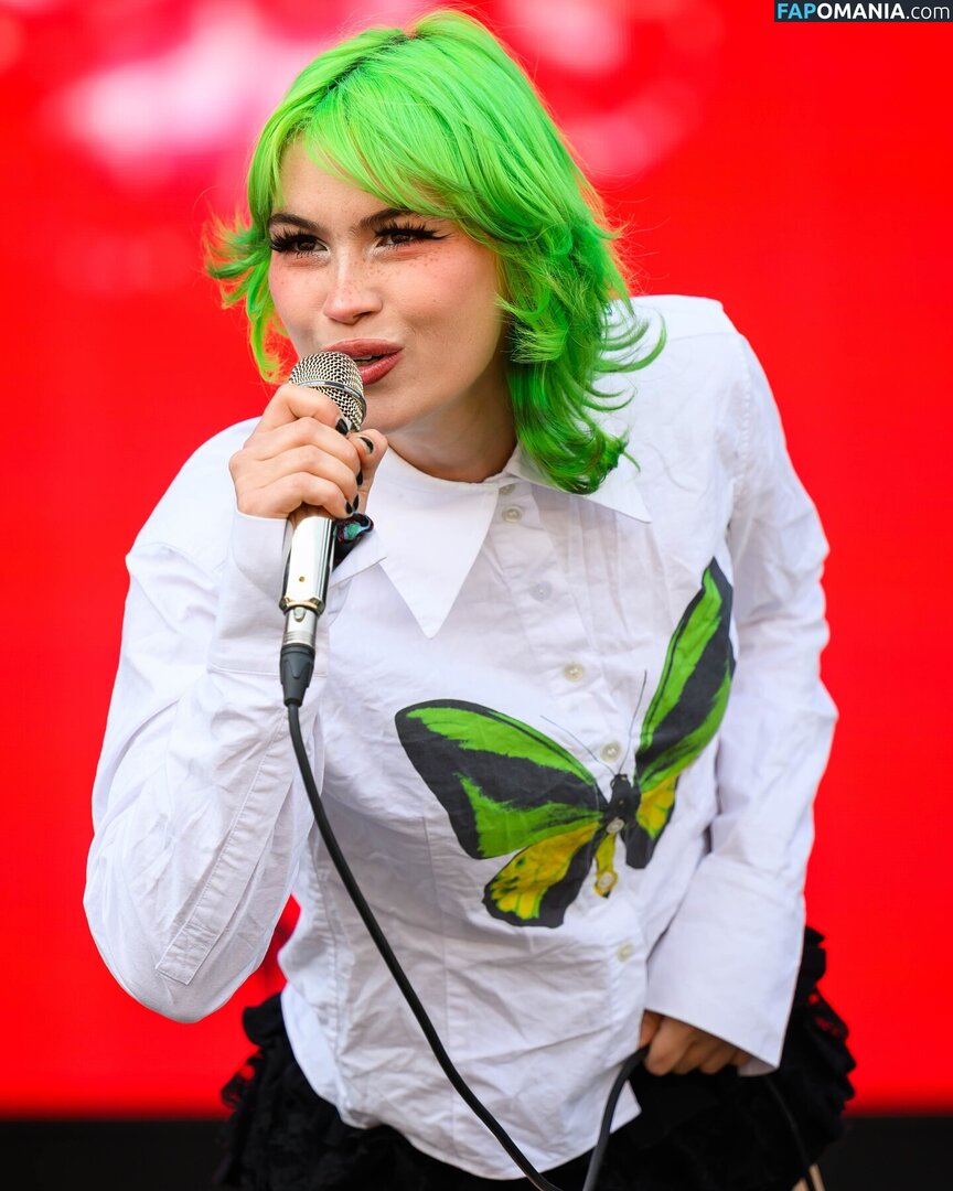 8leggedbaby / Kat Moss Nudo OnlyFans  Foto trapelata #19