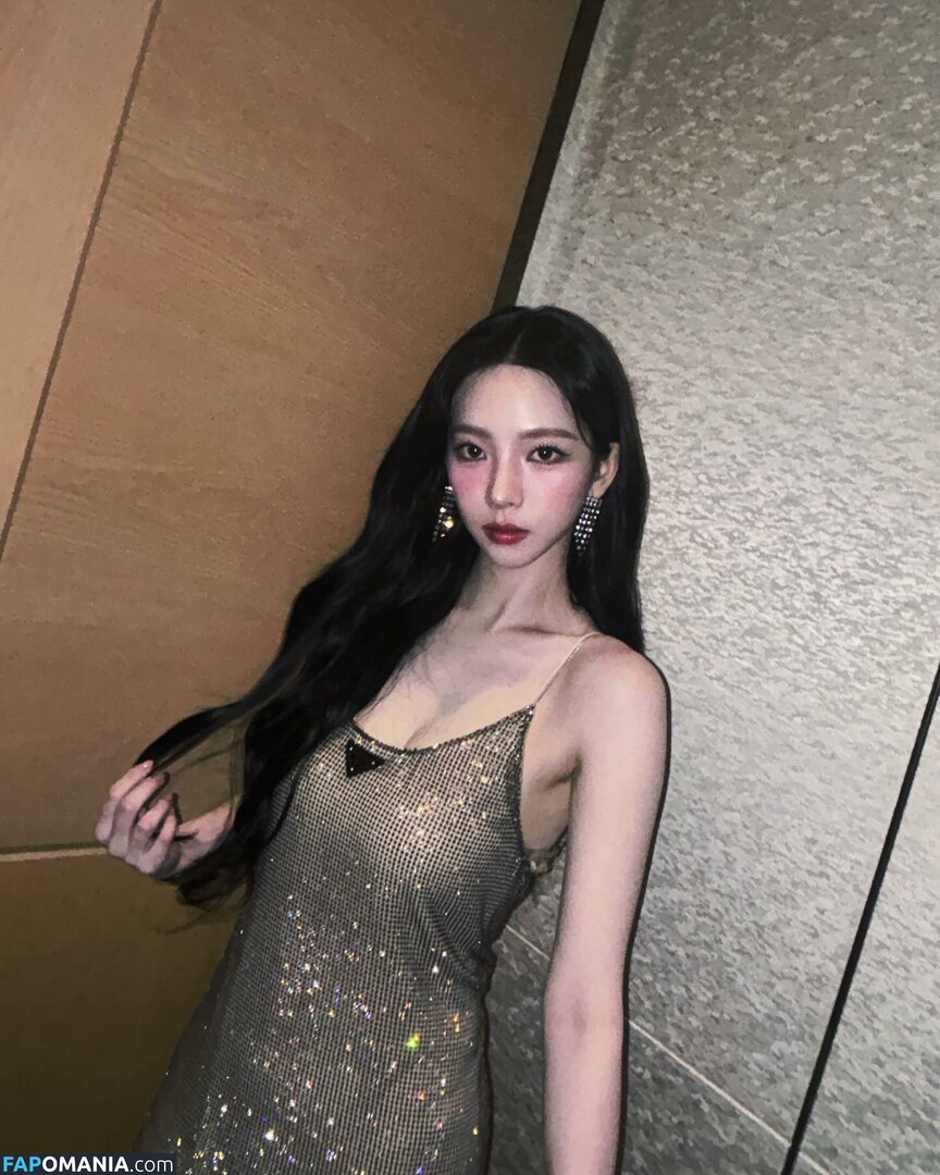 Karina / aespa / karinamasfina / katarinabluu Nudo OnlyFans  Foto trapelata #33