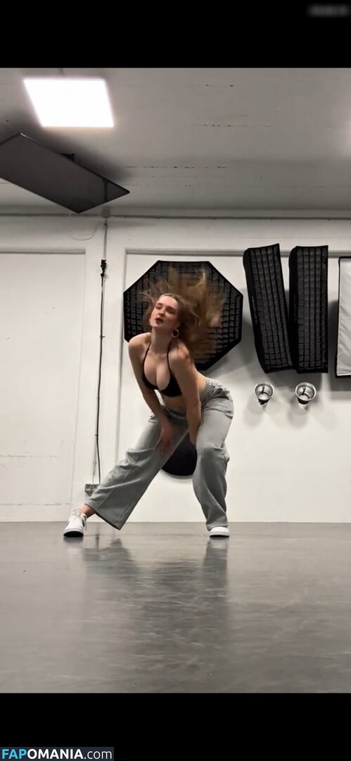 KatharinaKnoch Nudo OnlyFans  Foto trapelata #4