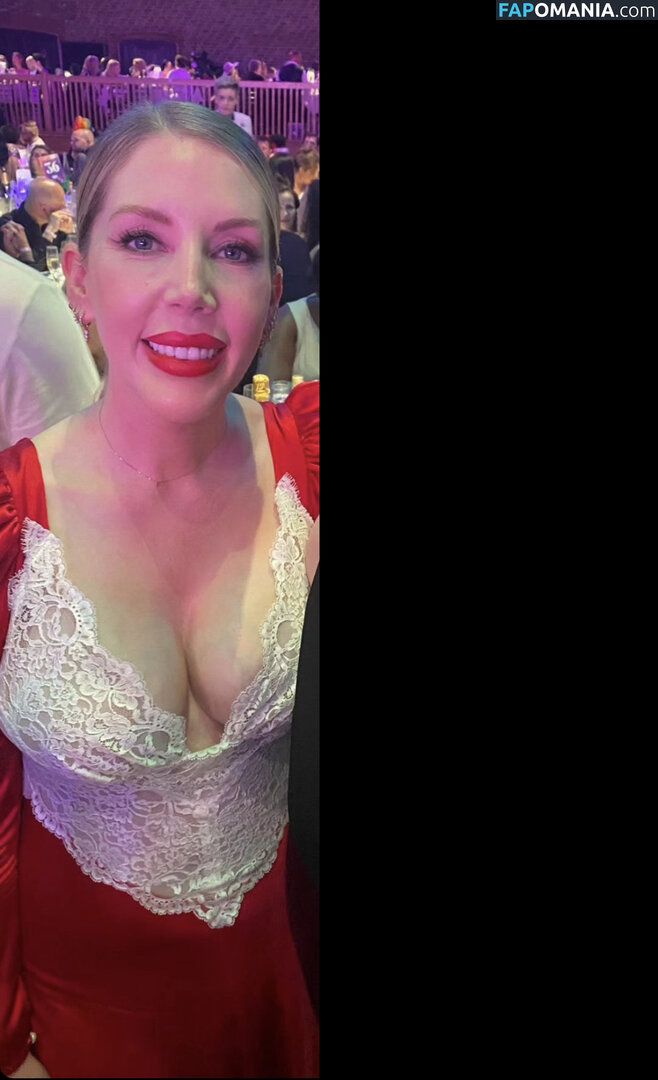 Katherine Ryan / kateryan / kathbum Nudo OnlyFans  Foto trapelata #1