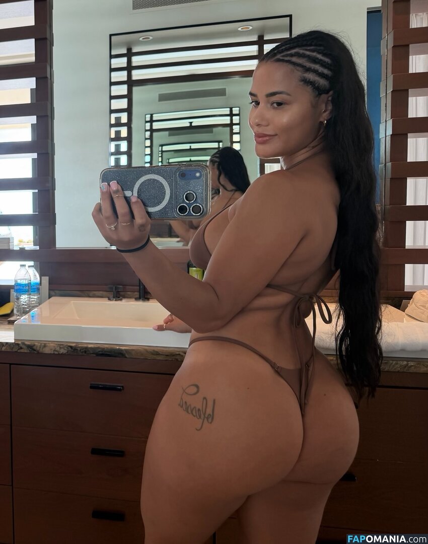 Katya Elise Henry / katyaelisehenry / katyaelisehenrysworld Nudo OnlyFans  Foto trapelata #1051