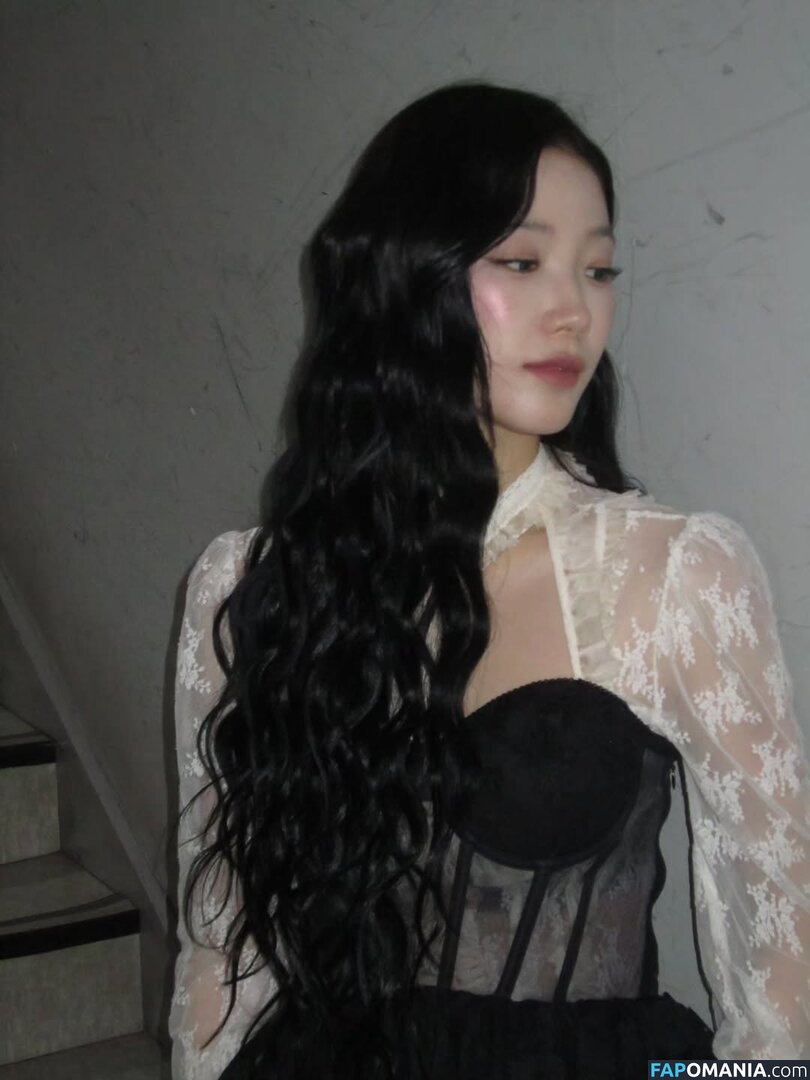 Kazuha Nakamura 中村 一葉 / LESSERAFIM / zuhazana Nudo OnlyFans  Foto trapelata #23