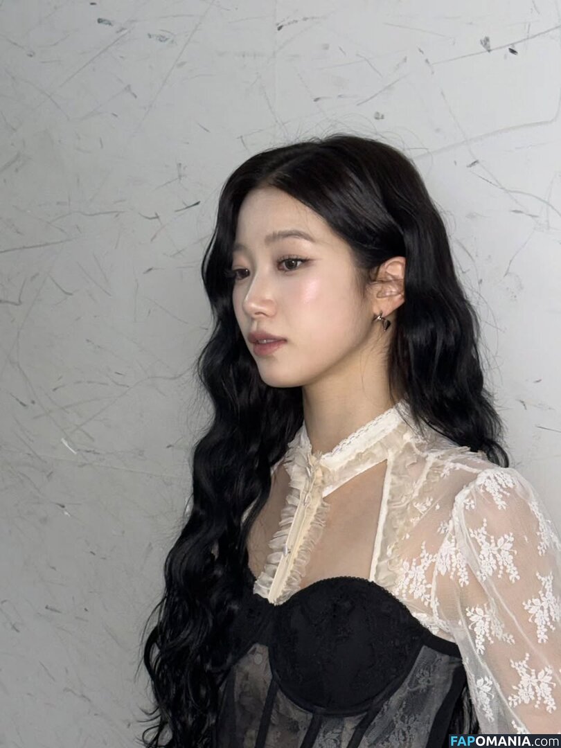 Kazuha Nakamura 中村 一葉 / LESSERAFIM / zuhazana Nudo OnlyFans  Foto trapelata #26
