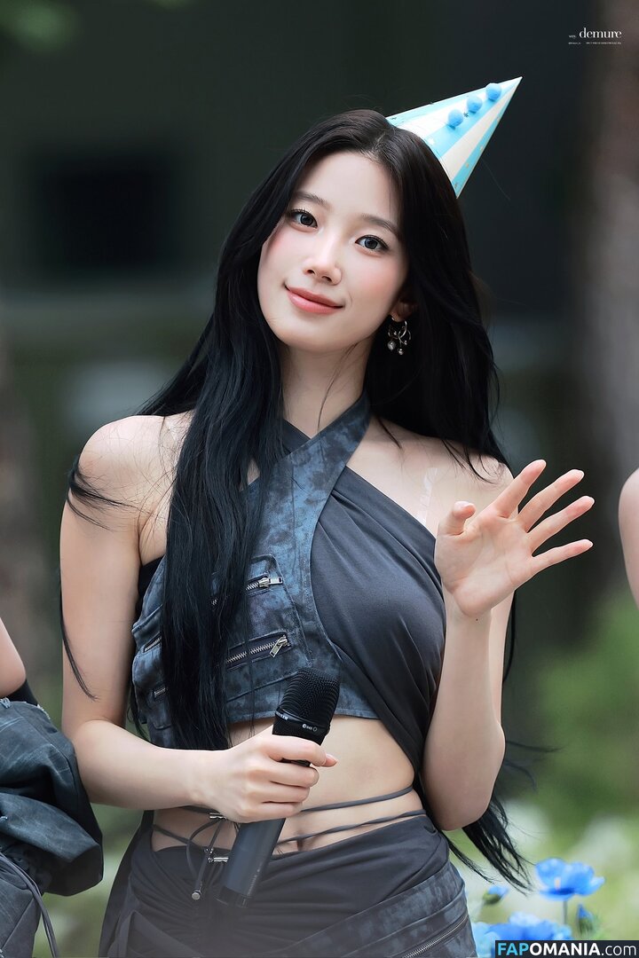 Kazuha Nakamura 中村 一葉 / LESSERAFIM / zuhazana Nudo OnlyFans  Foto trapelata #34