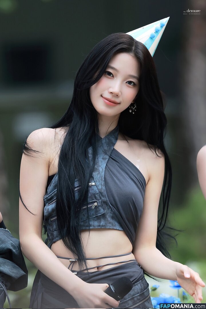 Kazuha Nakamura 中村 一葉 / LESSERAFIM / zuhazana Nudo OnlyFans  Foto trapelata #37