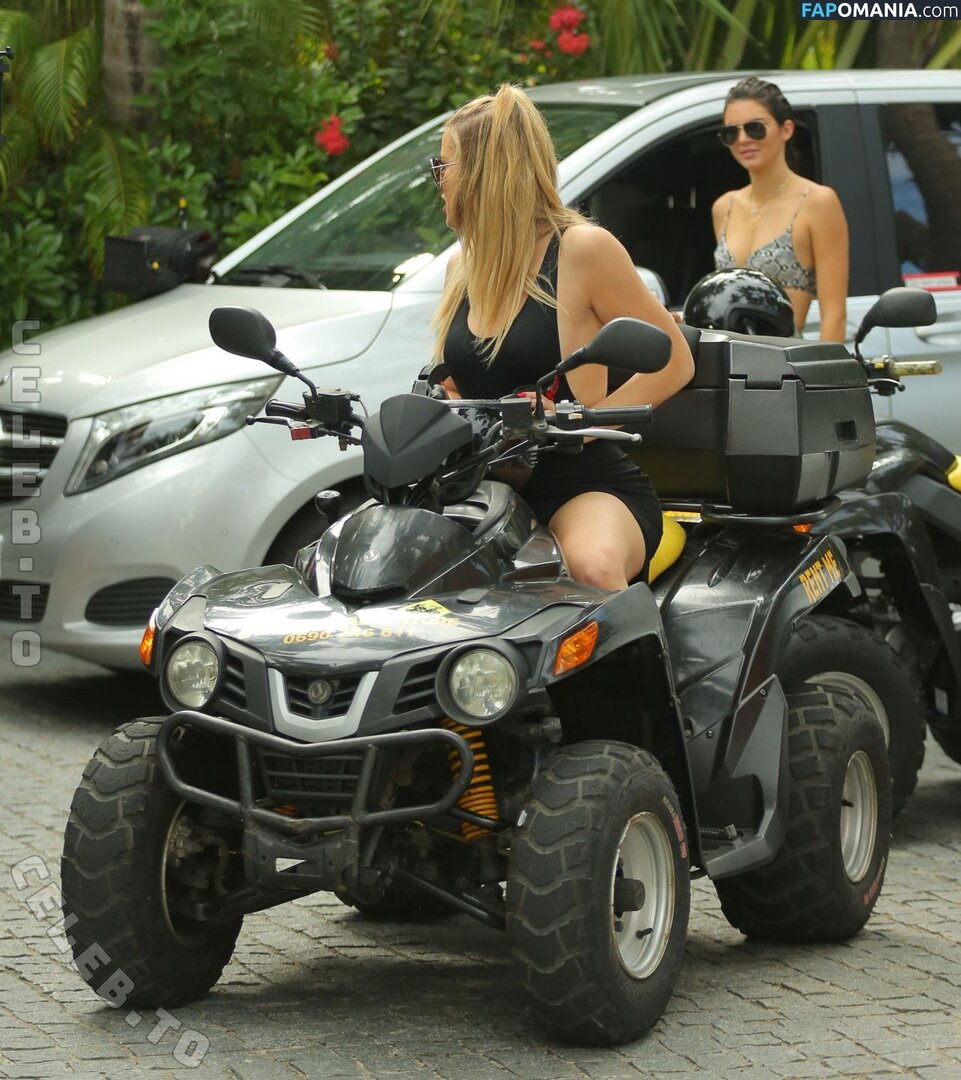 Kendall Jenner / https: / kendalljenner Nudo OnlyFans  Foto trapelata #82