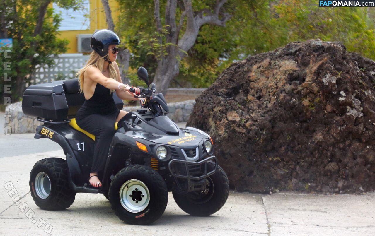 Kendall Jenner / https: / kendalljenner Nudo OnlyFans  Foto trapelata #95