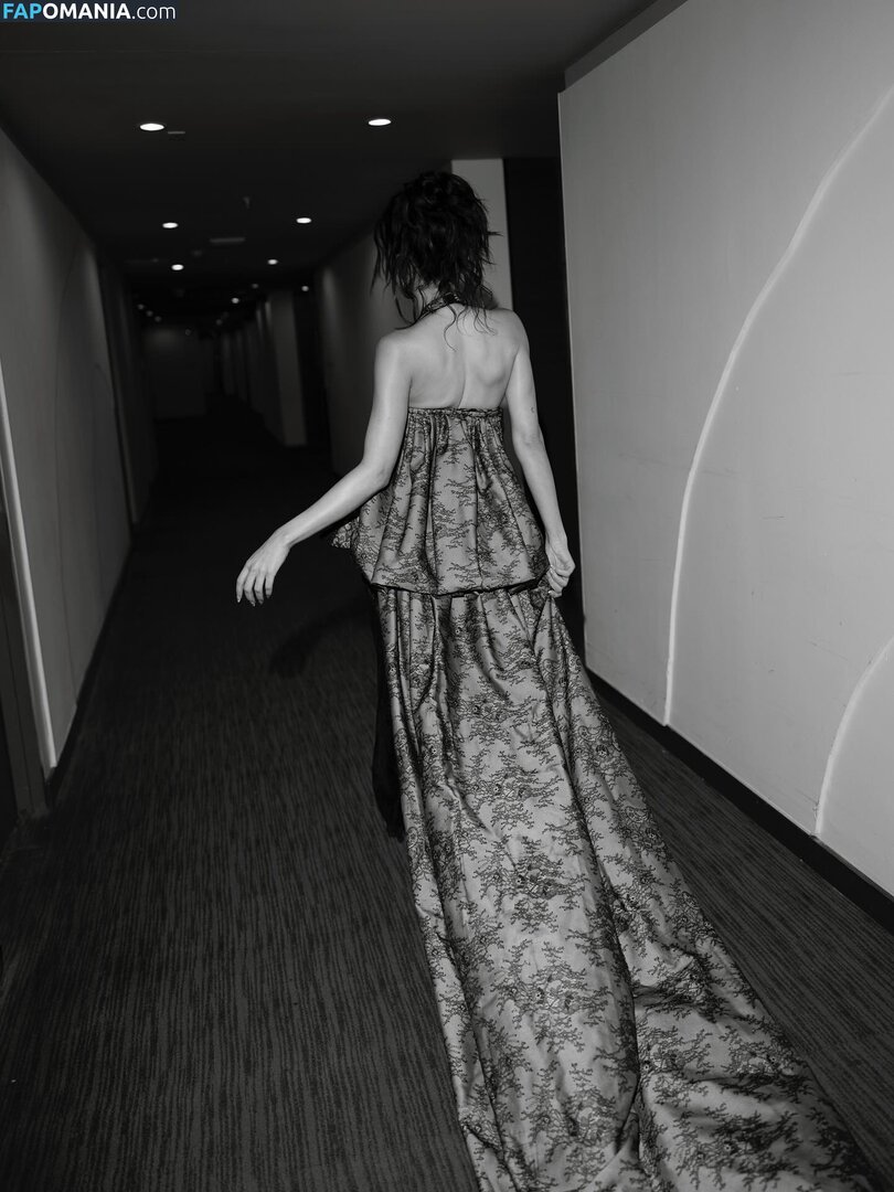 Kenia Os / keniamusicr / keniaos Nudo OnlyFans  Foto trapelata #8