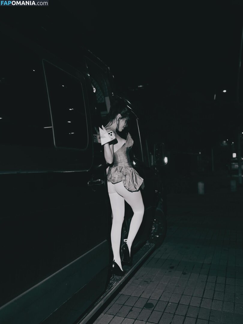 Kenia Os / keniamusicr / keniaos Nudo OnlyFans  Foto trapelata #9