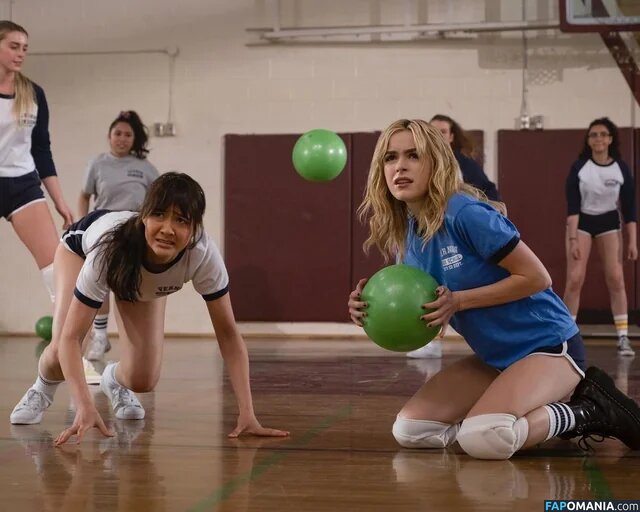 AdventuresSabrina / Kiernan Shipka / kiernanshipka Nudo OnlyFans  Foto trapelata #469