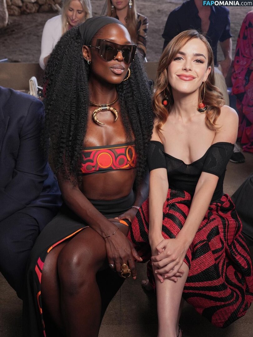 AdventuresSabrina / Kiernan Shipka / kiernanshipka Nudo OnlyFans  Foto trapelata #1582