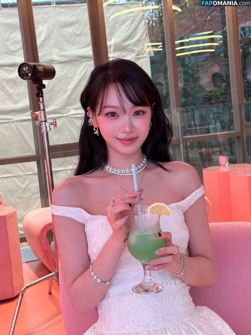 Kim Chaewon / _chaechae_1 / 김채원 Le Sserafim Nudo OnlyFans  Foto trapelata #44