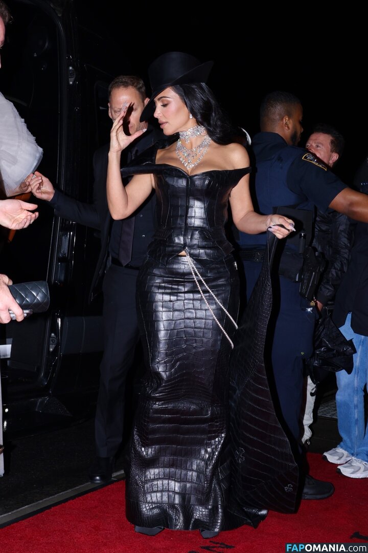 Kim Kardashian / kimkadarshian / kimkardashian Nudo OnlyFans  Foto trapelata #105