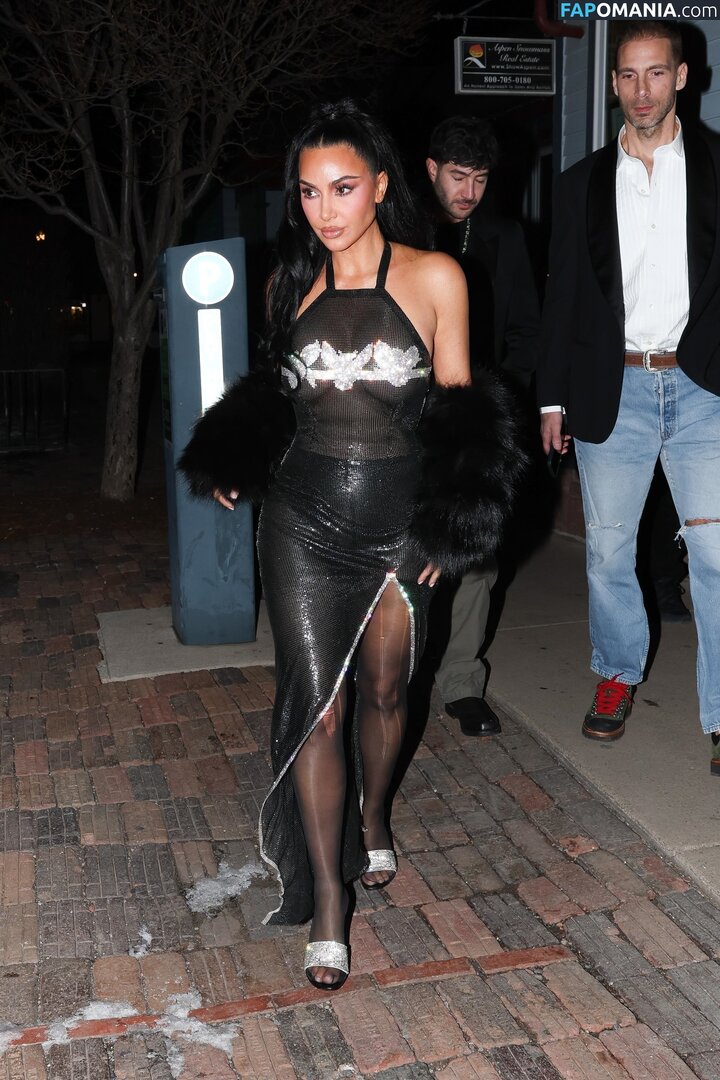 Kim Kardashian / kimkadarshian / kimkardashian Nudo OnlyFans  Foto trapelata #119