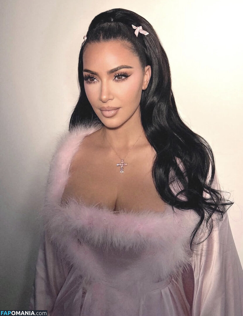 Kim Kardashian / kimkadarshian / kimkardashian Nudo OnlyFans  Foto trapelata #126