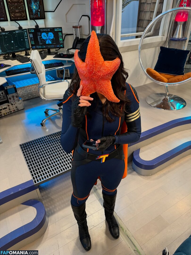 Kira Kosarin / kirakosarin Nudo OnlyFans  Foto trapelata #748