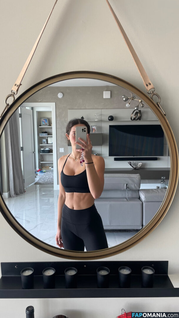 Kira Petilli / kirapetilli Nudo OnlyFans  Foto trapelata #156