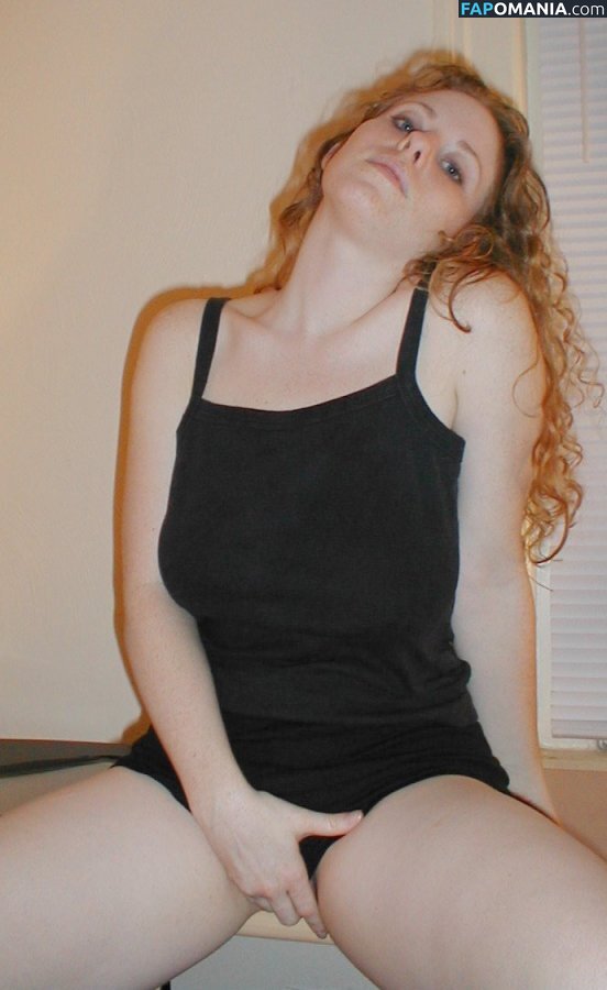 Kira The Little Redhead Nudo OnlyFans  Foto trapelata #251