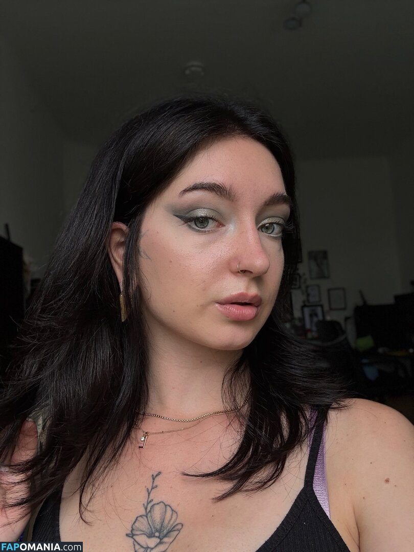 Kiras_note / Namiiii_Swaaaan / kirajulie Nudo OnlyFans  Foto trapelata #5