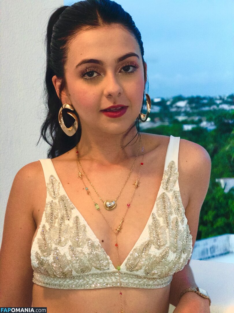 Klara Castanho / klarafgcastanho Nudo OnlyFans  Foto trapelata #5