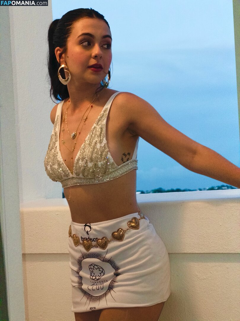 Klara Castanho / klarafgcastanho Nudo OnlyFans  Foto trapelata #8