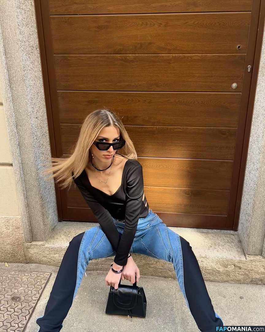 Klea Brahimi / klea_bra Nudo OnlyFans  Foto trapelata #8