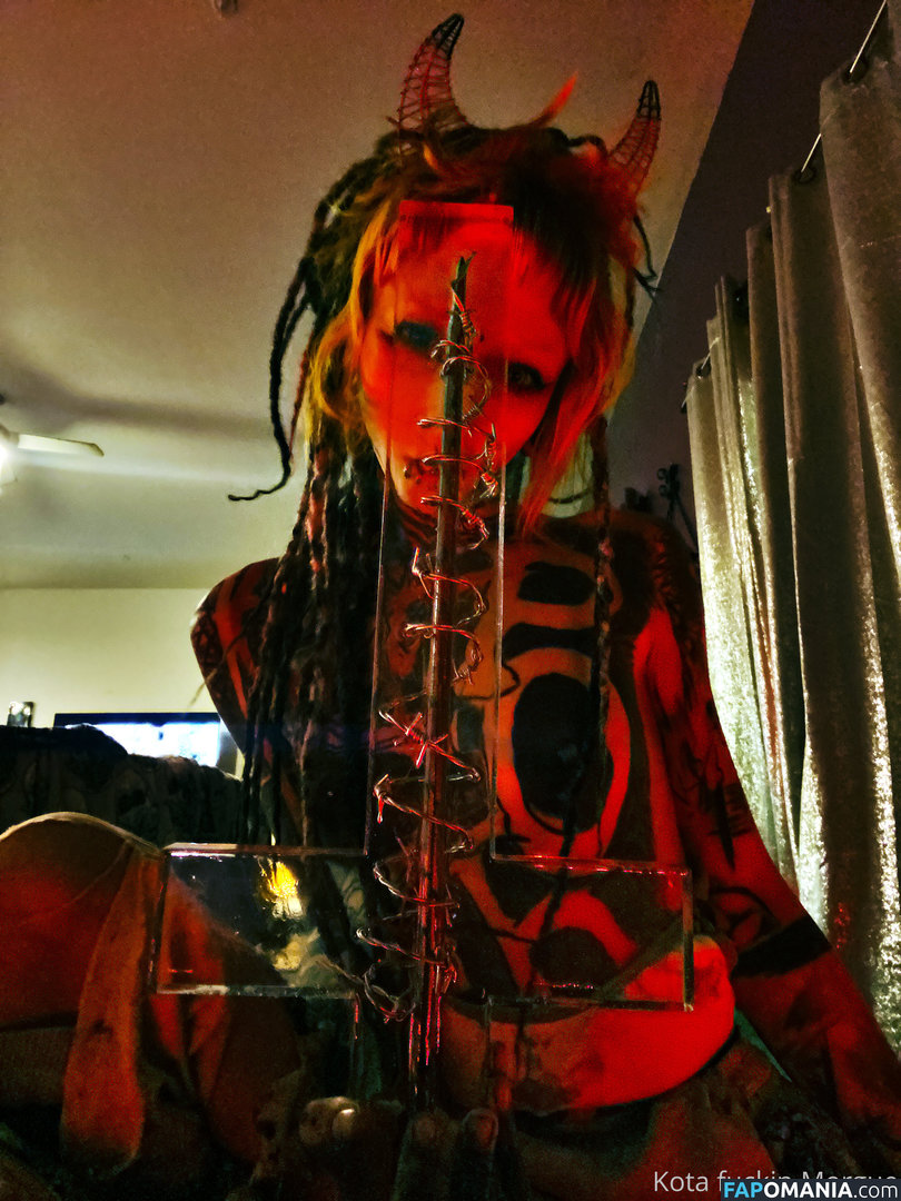 kota_morgue / misspredator666 / rottenmorgue Nudo OnlyFans  Foto trapelata #30