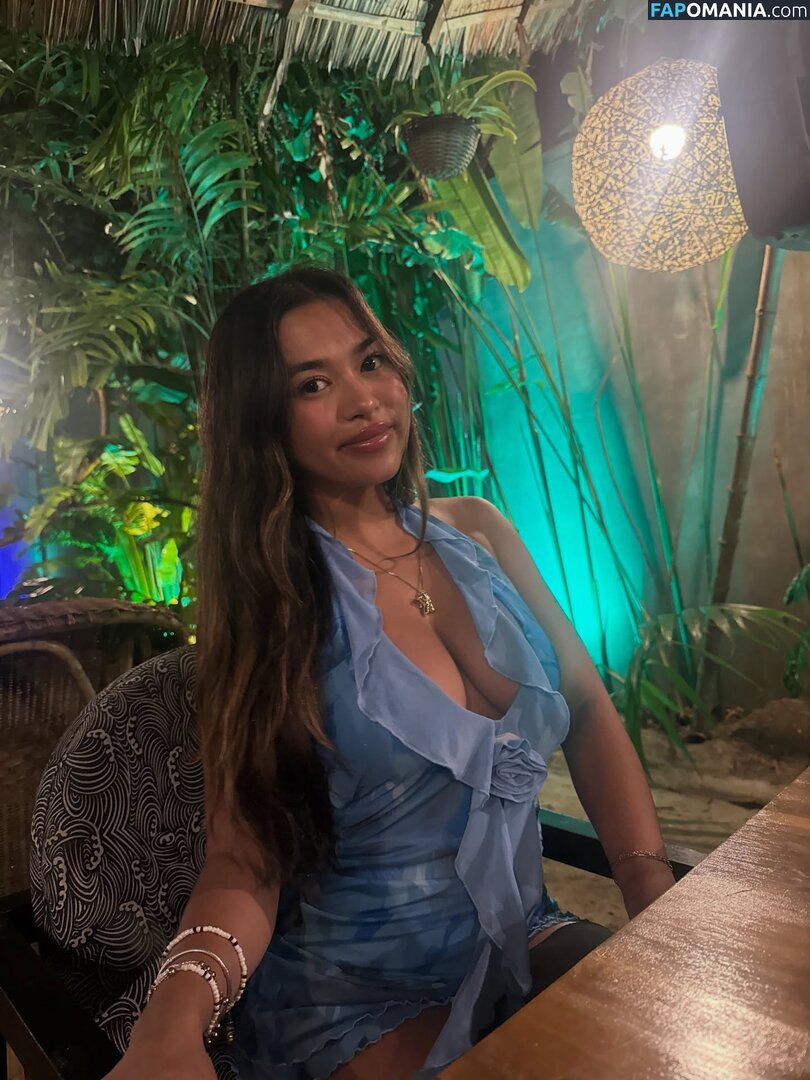 Krischelle Delgado / krischelled Nudo OnlyFans  Foto trapelata #4