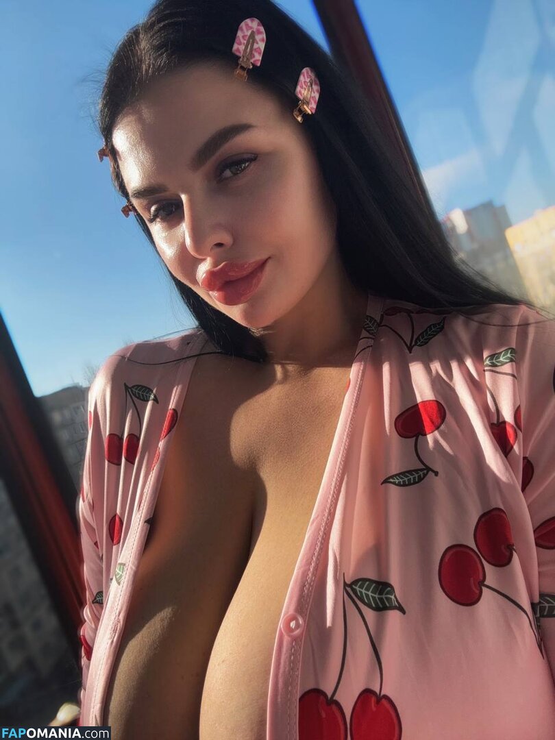 https: / kristina_doru Nudo OnlyFans  Foto trapelata #5