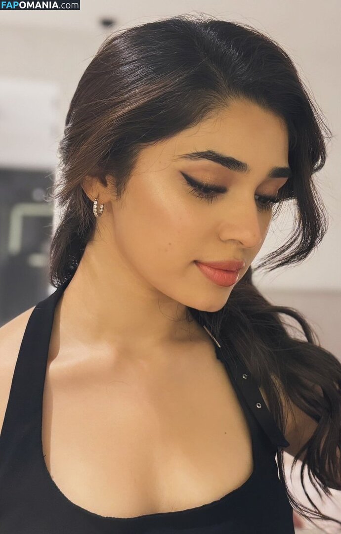 Krithi Shetty Nudo OnlyFans  Foto trapelata #5