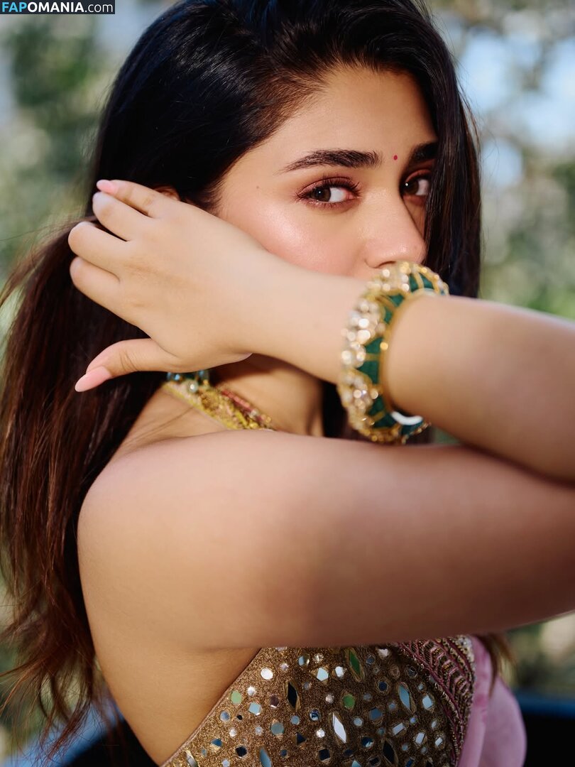 Krithi Shetty Nudo OnlyFans  Foto trapelata #17