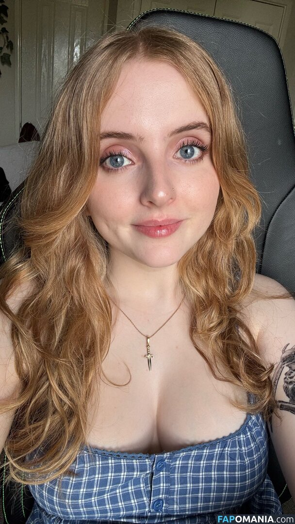 Krystal / Krysttl / Krysttlxd Nudo OnlyFans  Foto trapelata #8